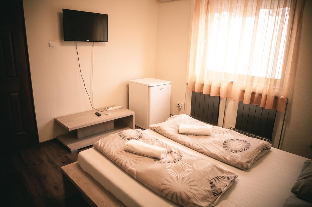 Hotel Central King Budapest Værelse billede
